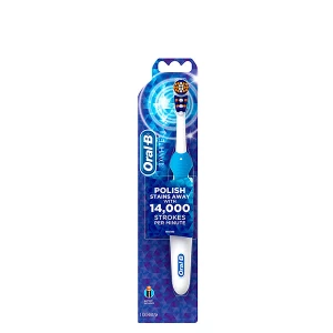 Зображення товара -  Зубна щітка Oral-B Cross Action 3D White на батарейці, B1010F