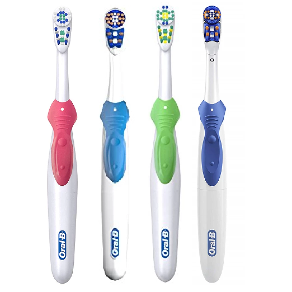 Зубна щітка Oral-B Cross Action 3D White на батарейці, B1010F
